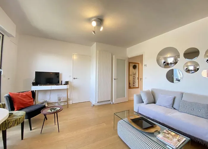 Moderne 3 Avec Terrasse Et Parking Au Centre De La Baule, Proche - Fr-1-245-147